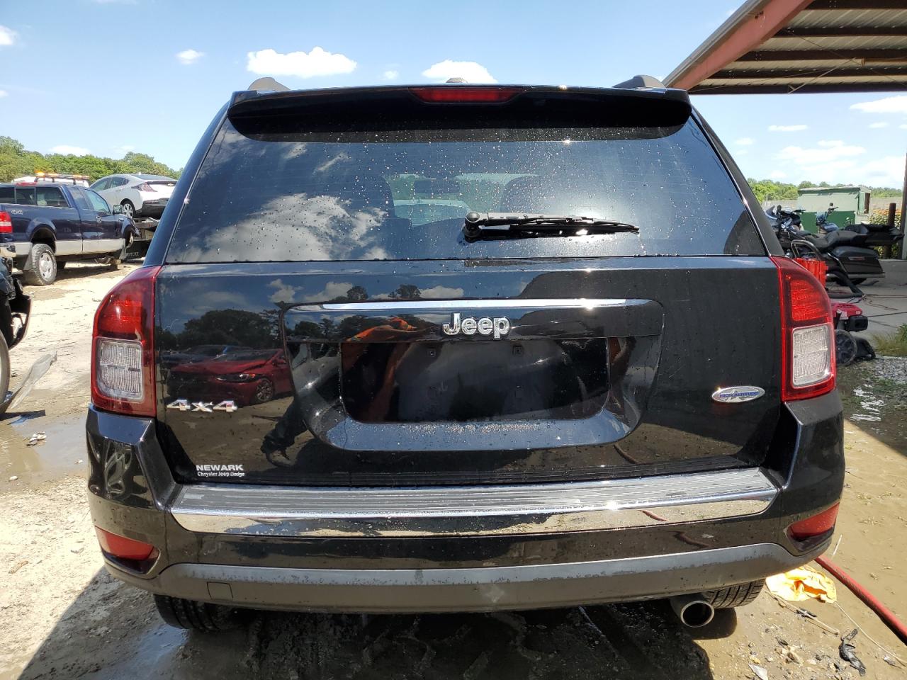 1C4NJDEB9HD171970 2017 Jeep Compass Latitude