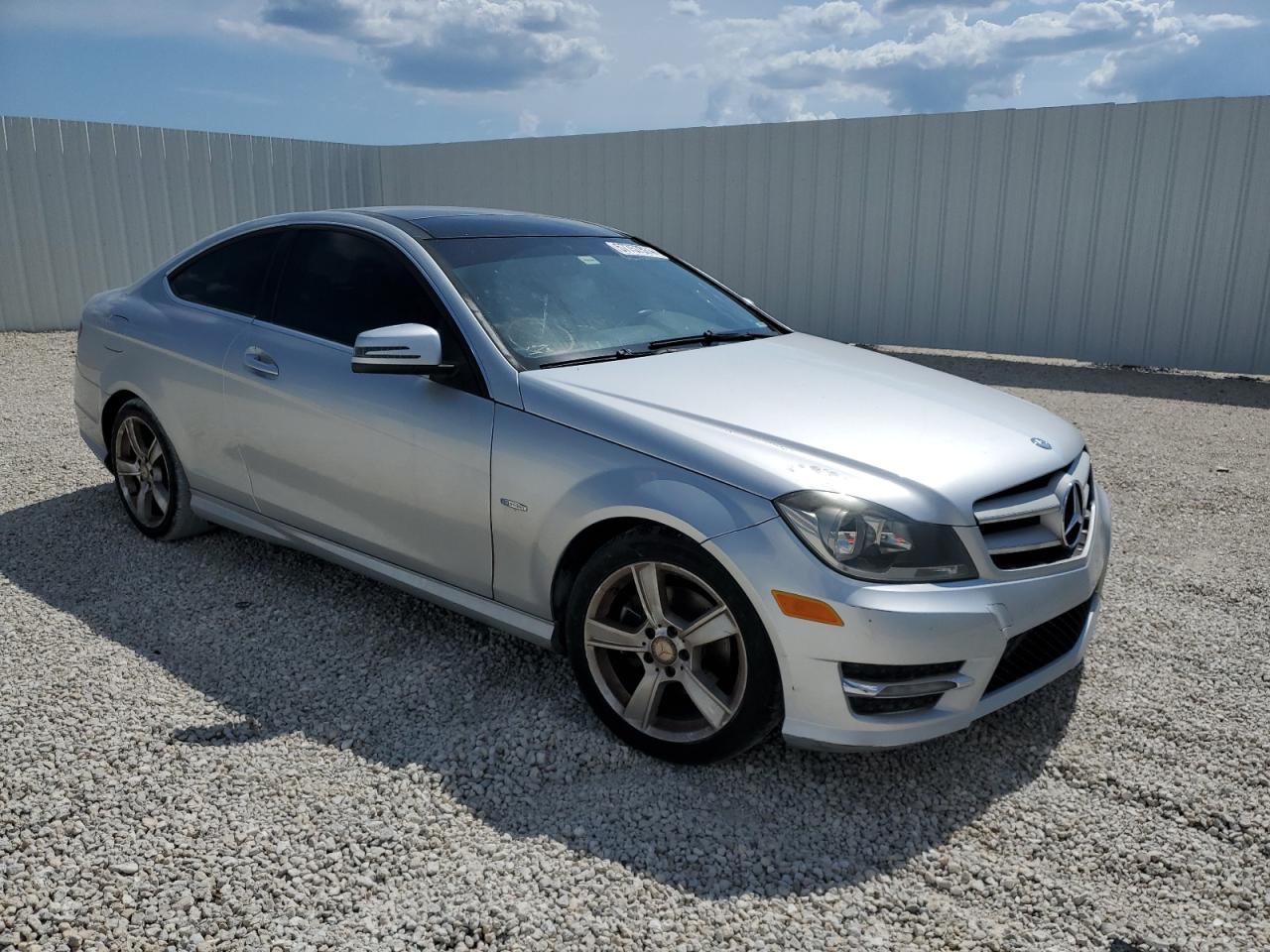 2012 Mercedes-Benz C 250 vin: WDDGJ4HB3CF773299