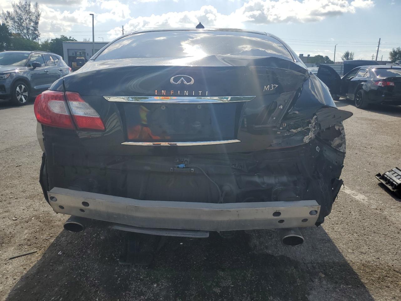 JN1BY1AP4CM330842 2012 Infiniti M37