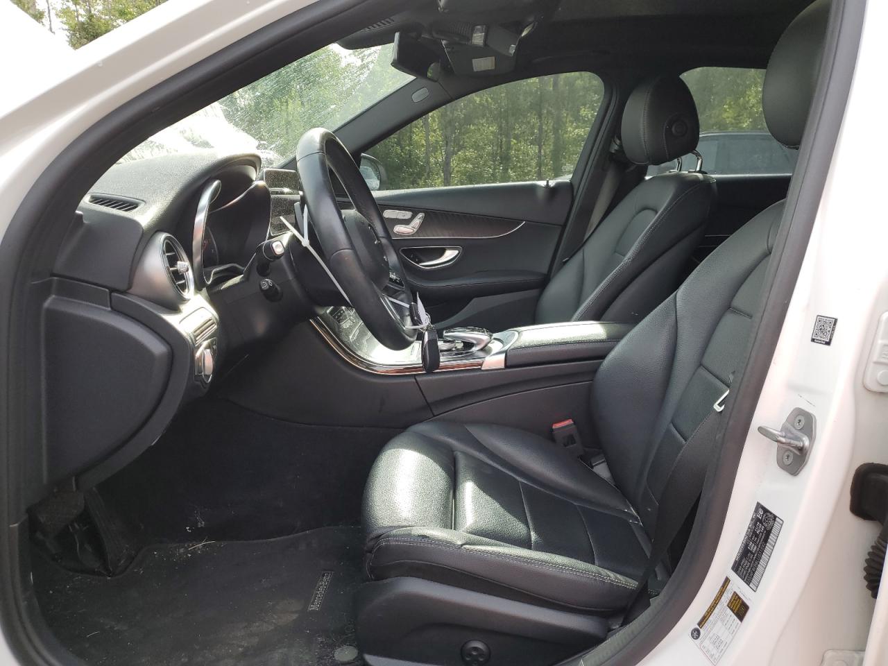 55SWF8EB8LU331592 2020 Mercedes-Benz C 300 4Matic