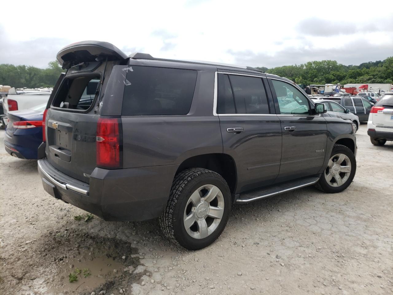 1GNSKCKC8HR220044 CHEVROLET TAHOE 2017