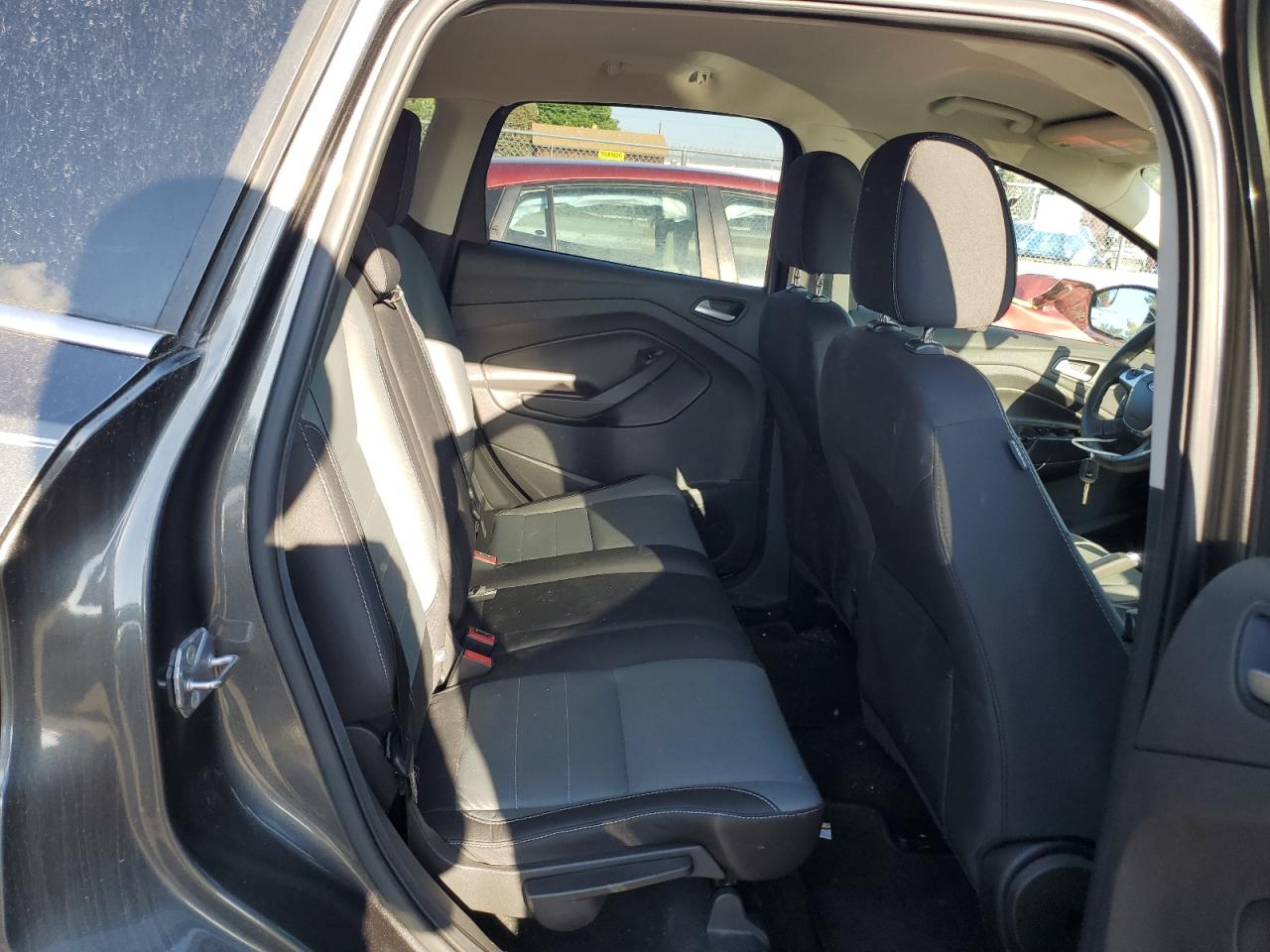 1FMCU9G92GUA31906 FORD ESCAPE 2016
