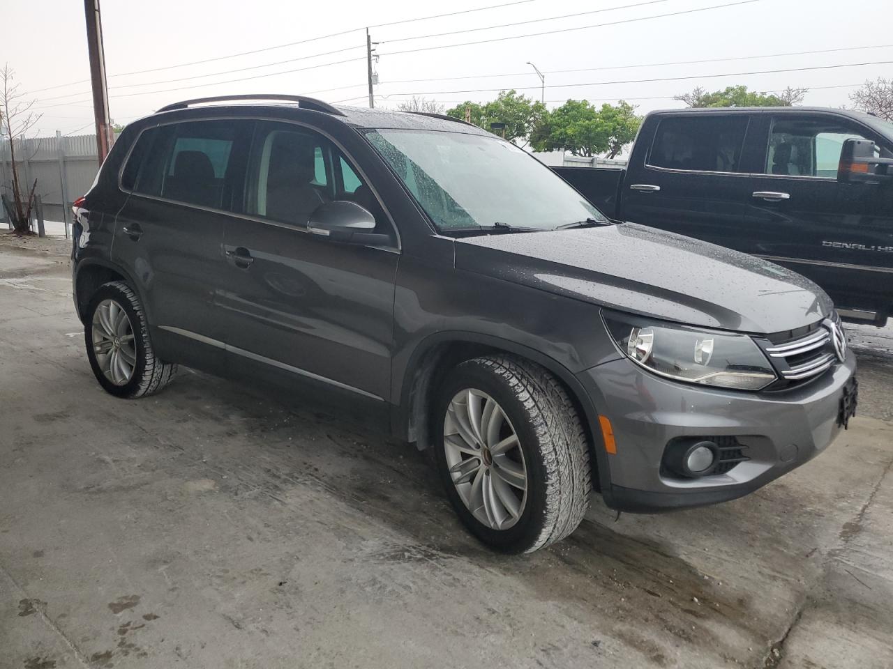 WVGAV7AX0FW505399 2015 Volkswagen Tiguan S