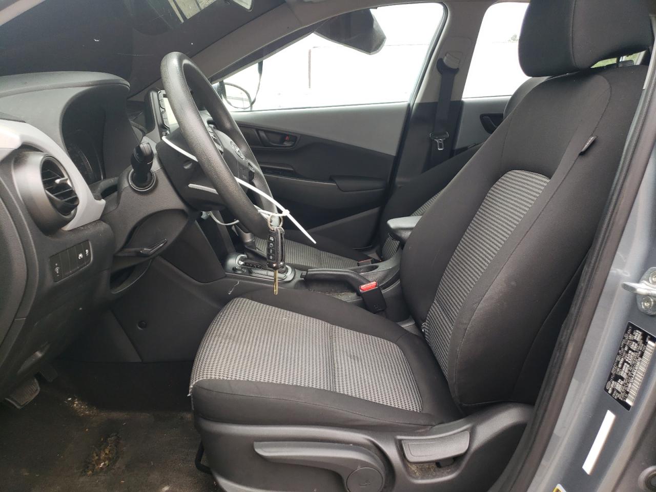 KM8K12AA8MU658670 2021 Hyundai Kona Se