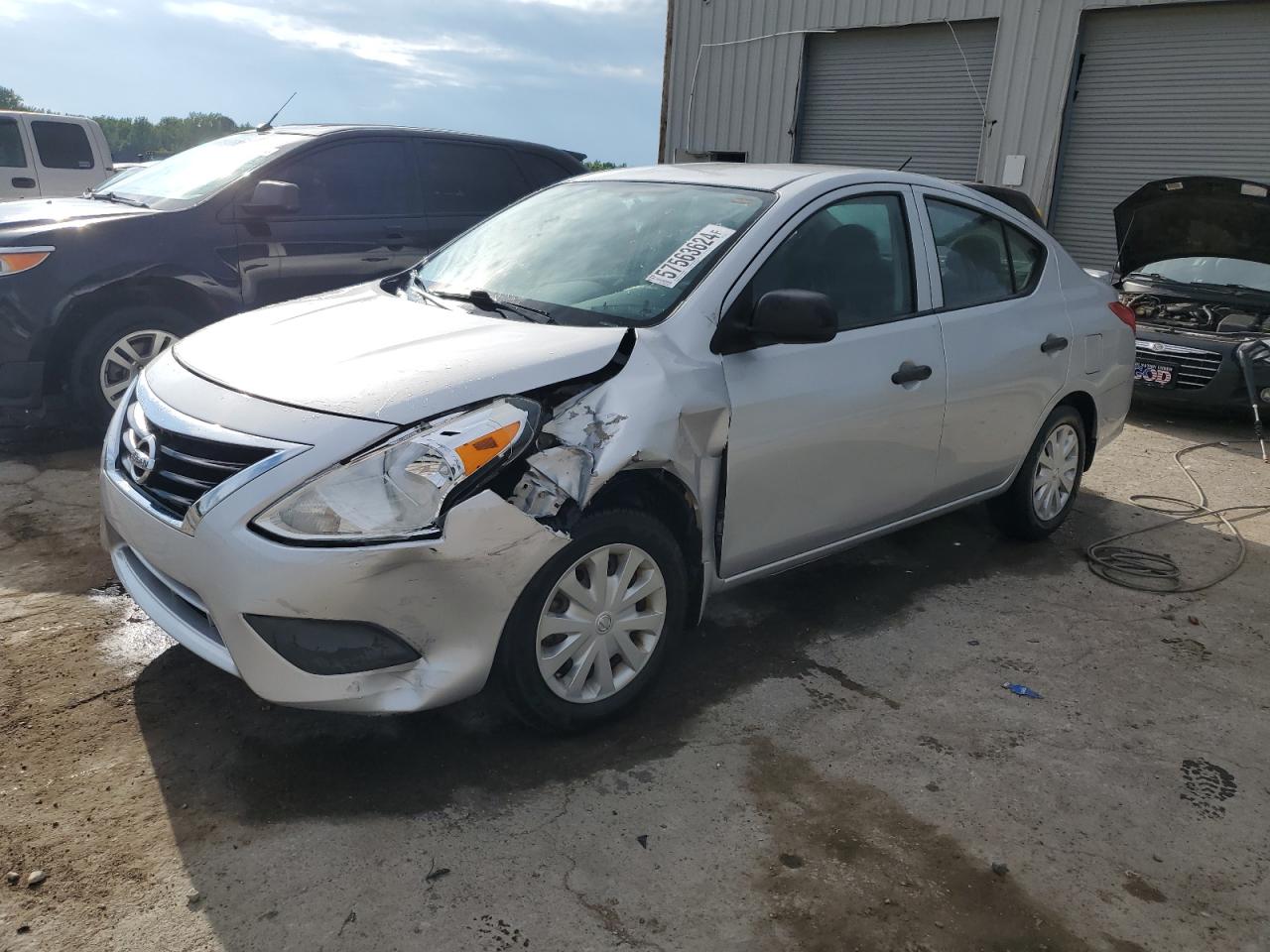 2015 Nissan Versa S vin: 3N1CN7AP7FL931127