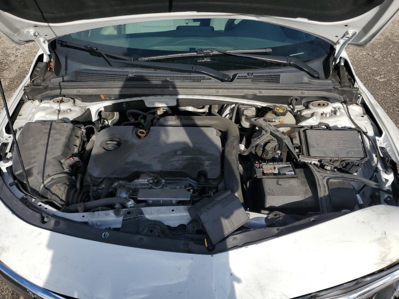 1G1ZD5ST6KF105165 2019 Chevrolet Malibu Lt