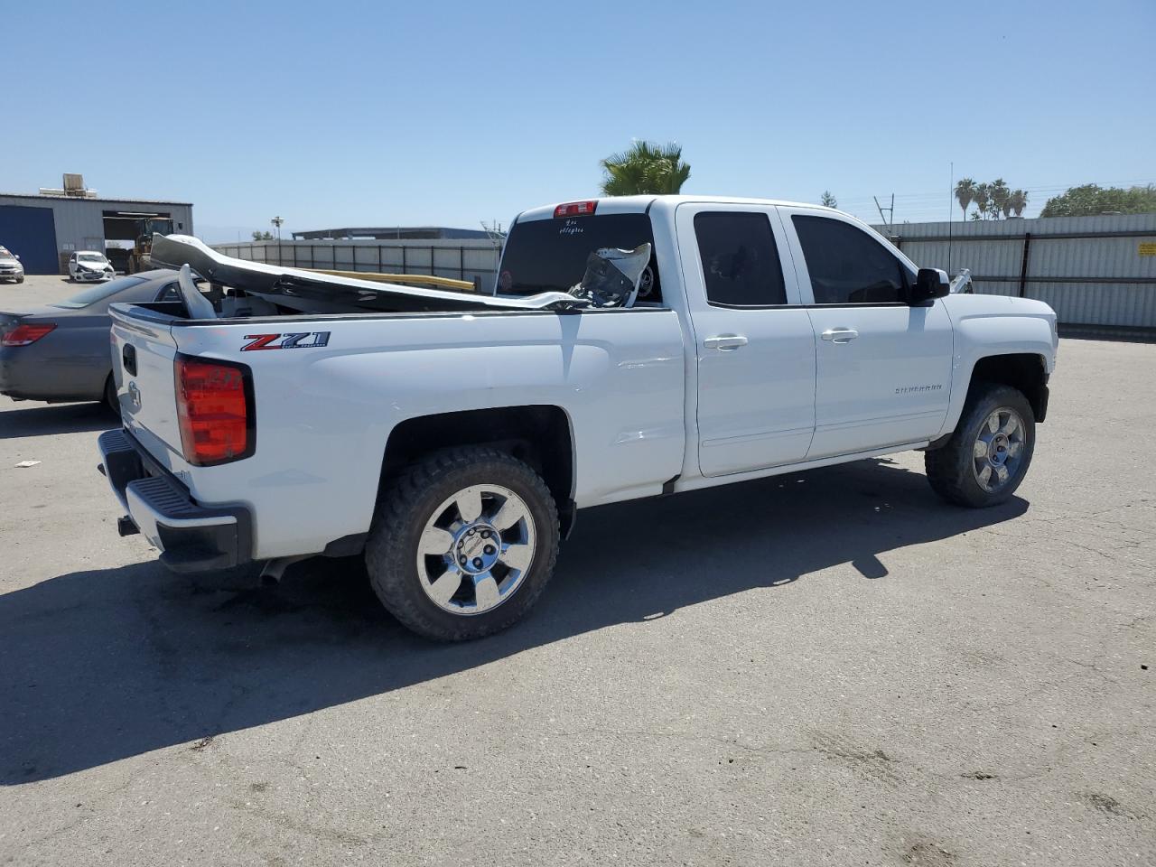 2018 Chevrolet Silverado K1500 Lt vin: 1GCVKREH9JZ315346