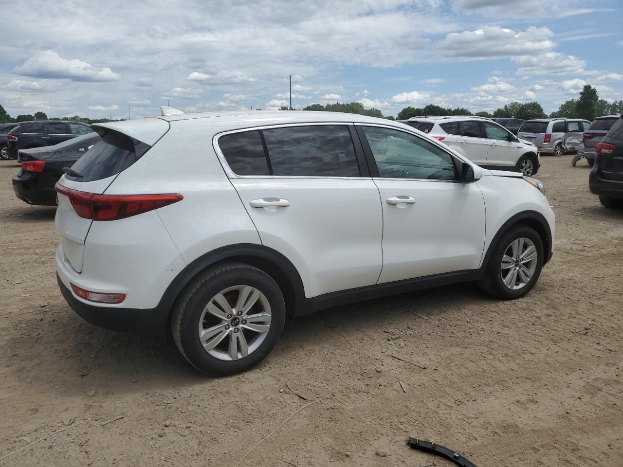 2017 Kia Sportage Lx vin: KNDPM3AC2H7192005