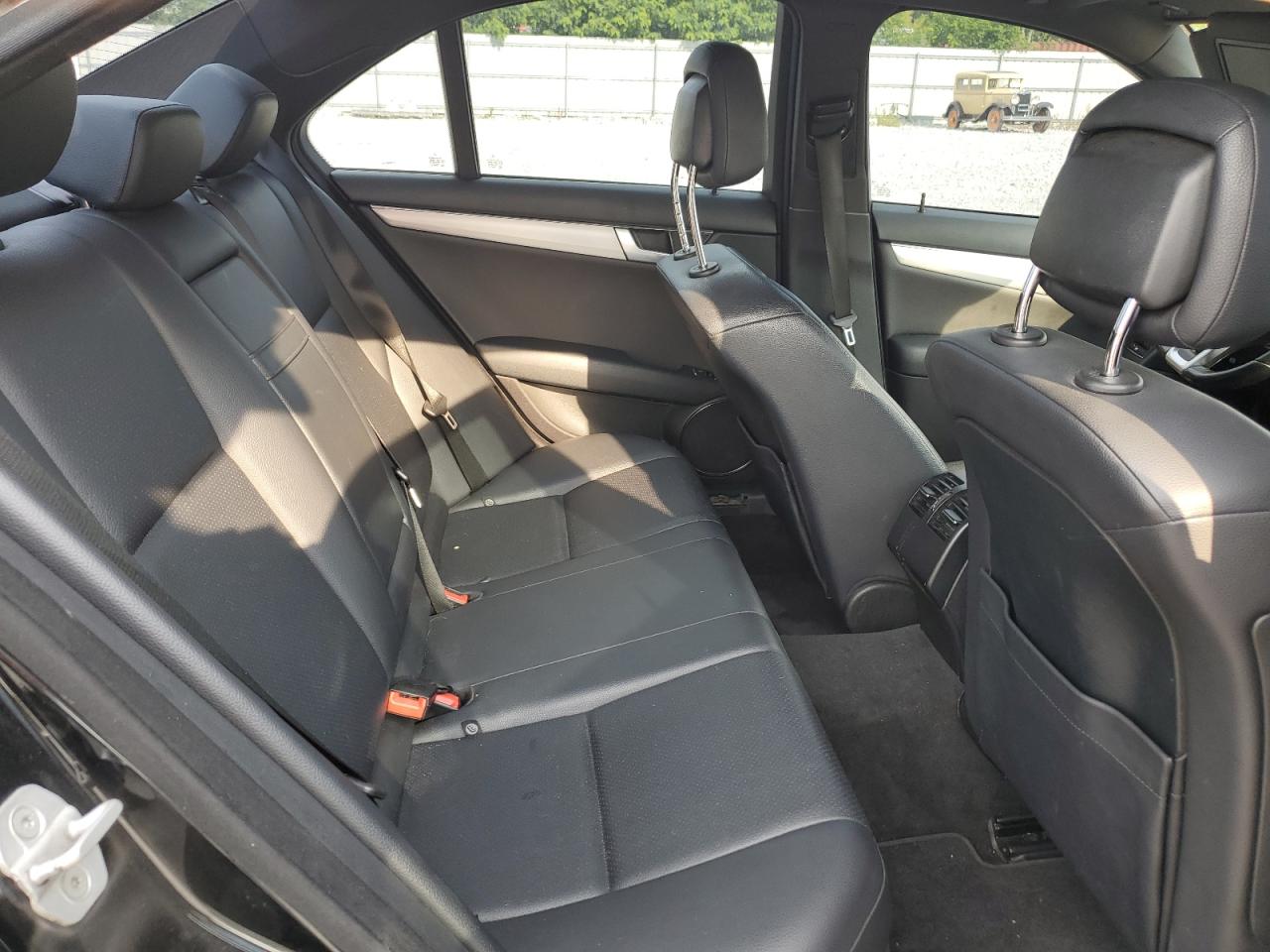 WDDGF8ABXDG152690 2013 Mercedes-Benz C 300 4Matic