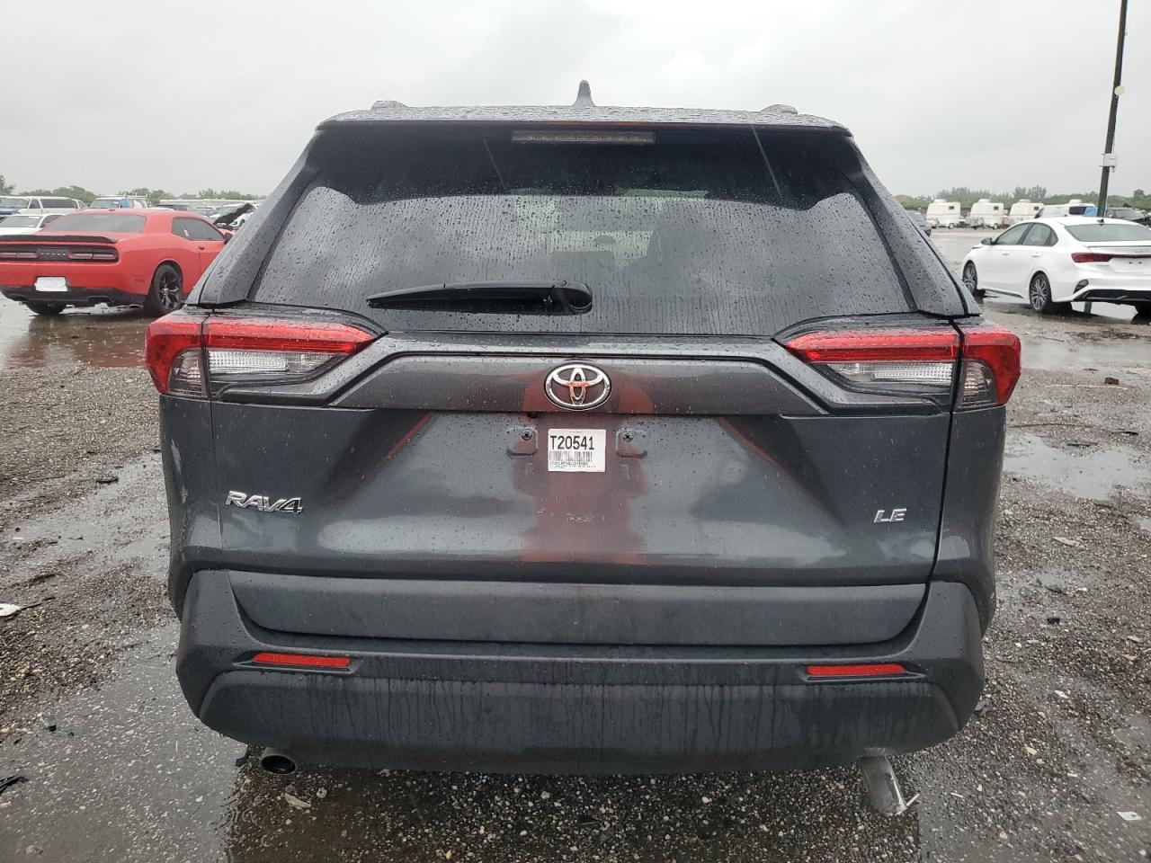 2020 Toyota Rav4 Le vin: 2T3H1RFV8LC056020