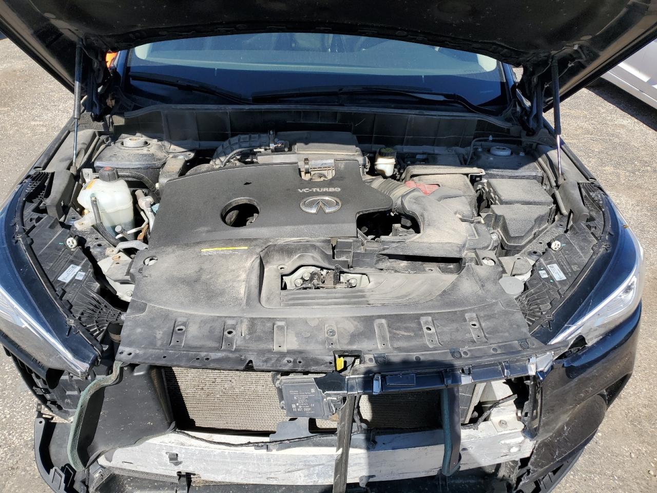 3PCAJ5M38KF135976 2019 Infiniti Qx50 Essential