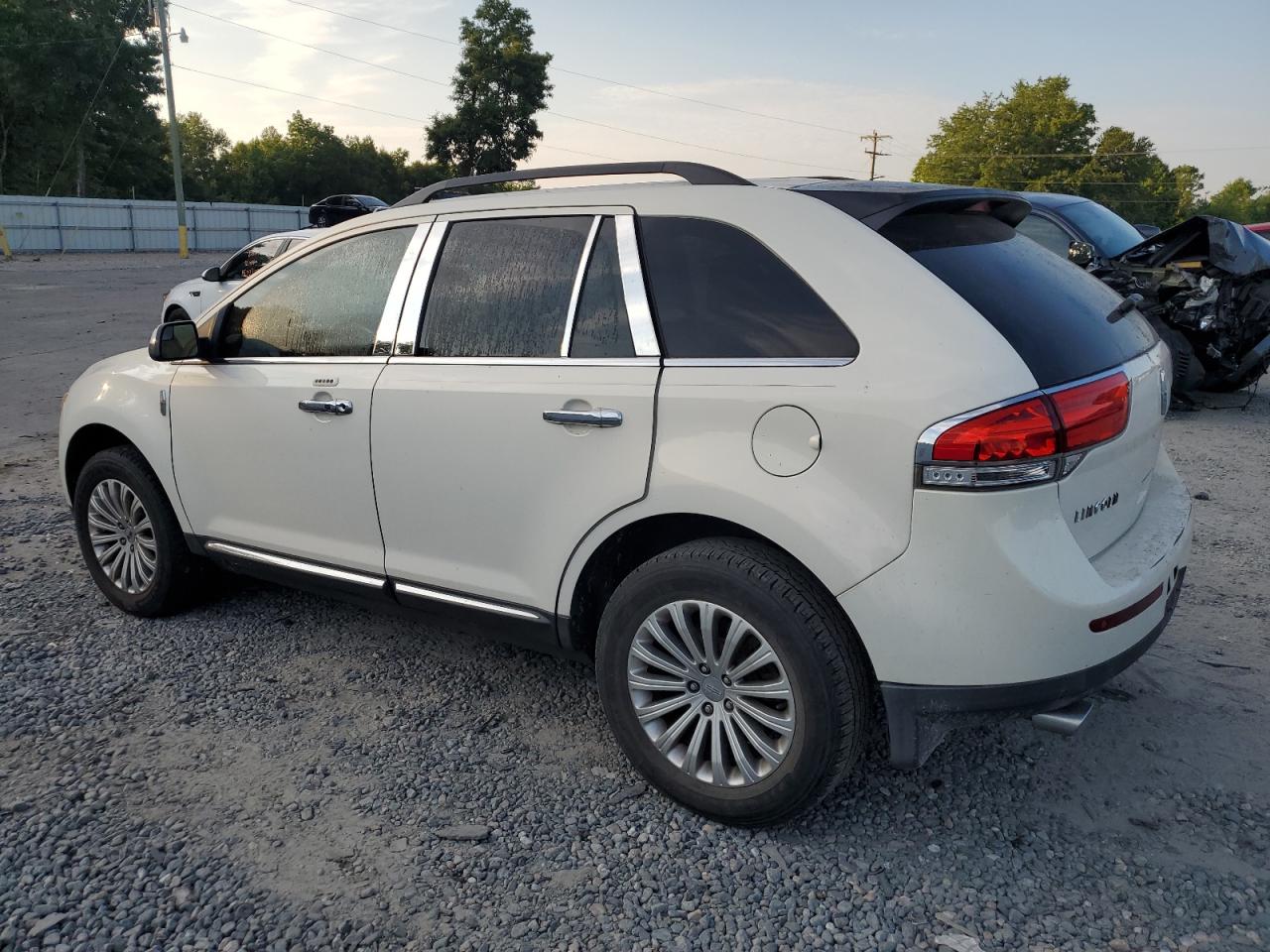 2LMDJ6JK0CBL06040 2012 Lincoln Mkx