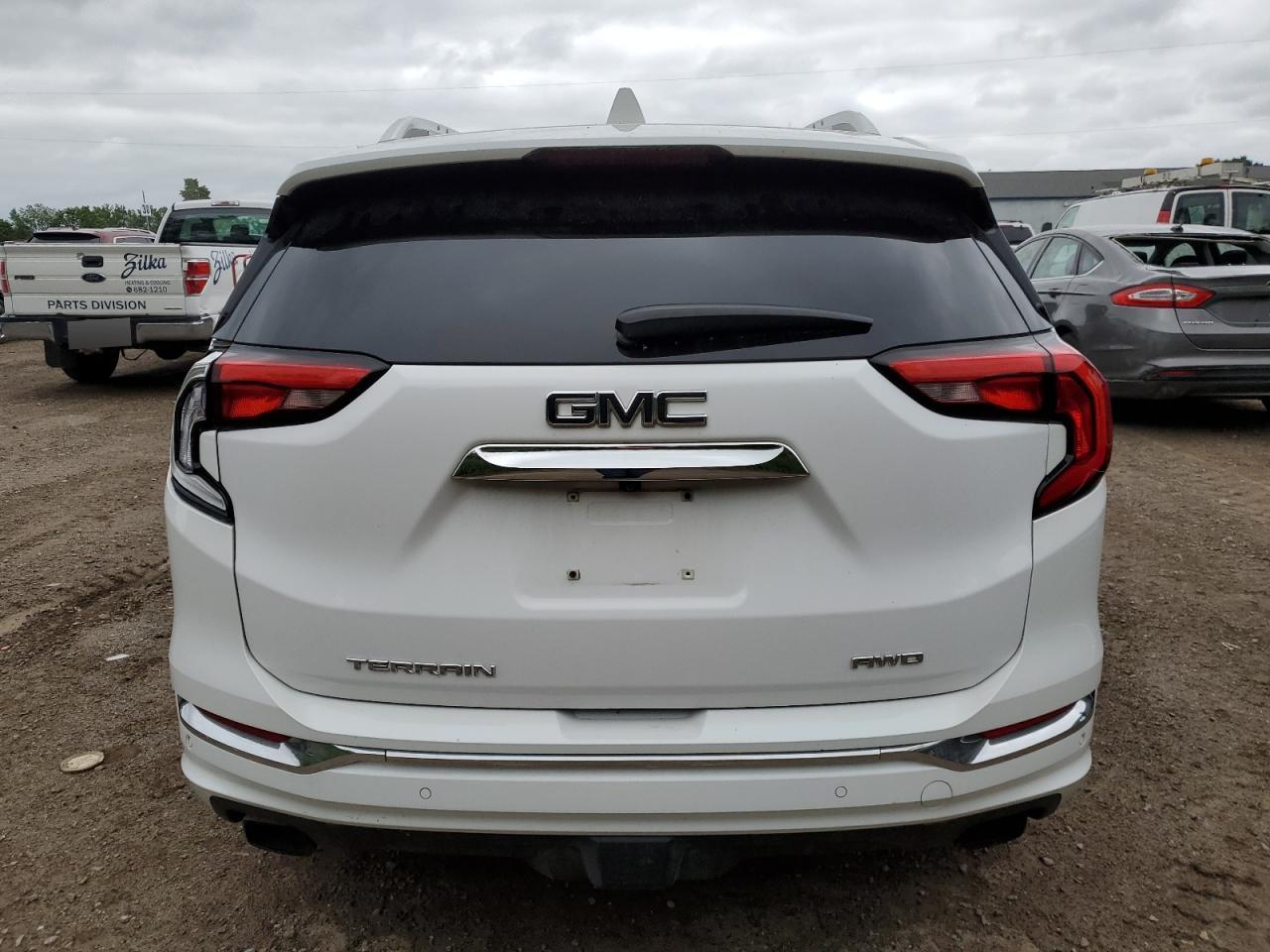 3GKALXEX1KL113752 2019 GMC Terrain Denali