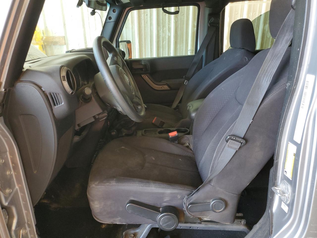 1C4BJWDGXDL640351 2013 Jeep Wrangler Unlimited Sport