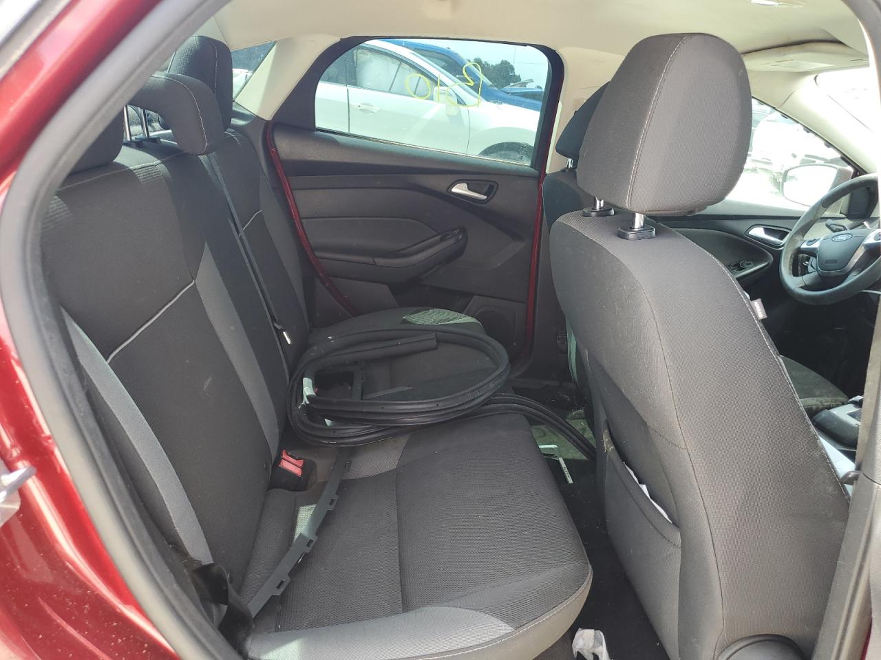 1FADP3F20EL196380 2014 Ford Focus Se