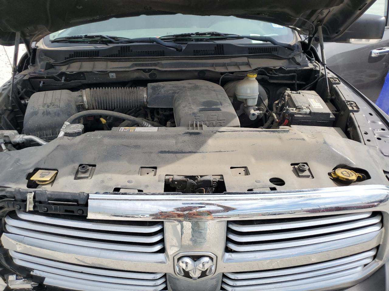 1C6RR6GG5GS136391 2016 Ram 1500 Slt