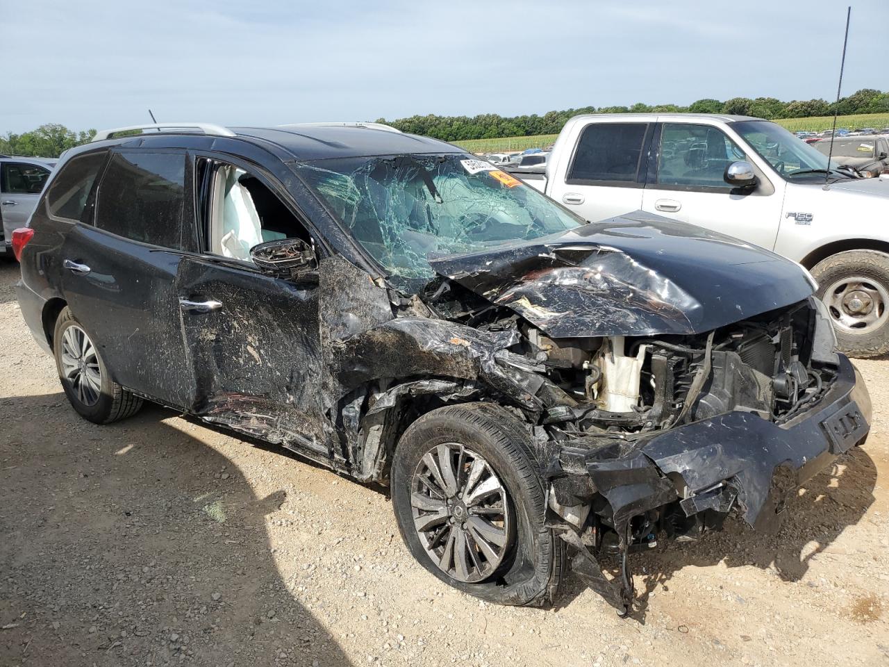 2017 Nissan Pathfinder S vin: 5N1DR2MN4HC648035