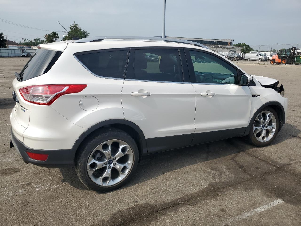 2014 Ford Escape Titanium vin: 1FMCU9J97EUA39019