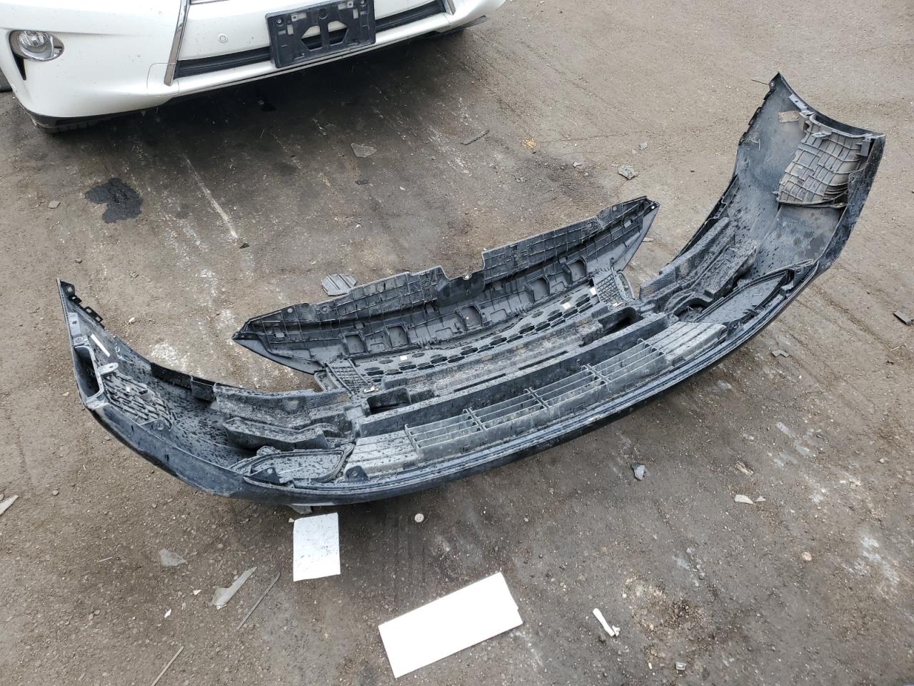 3KPFL4A7XJE164143 2018 Kia Forte Lx