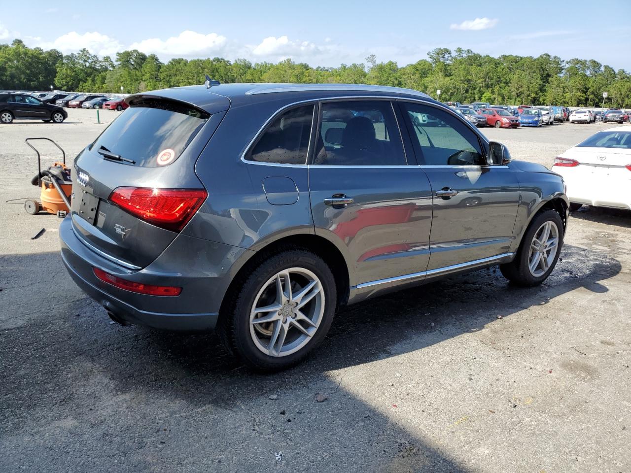 WA1L2AFP8HA049254 2017 Audi Q5 Premium Plus