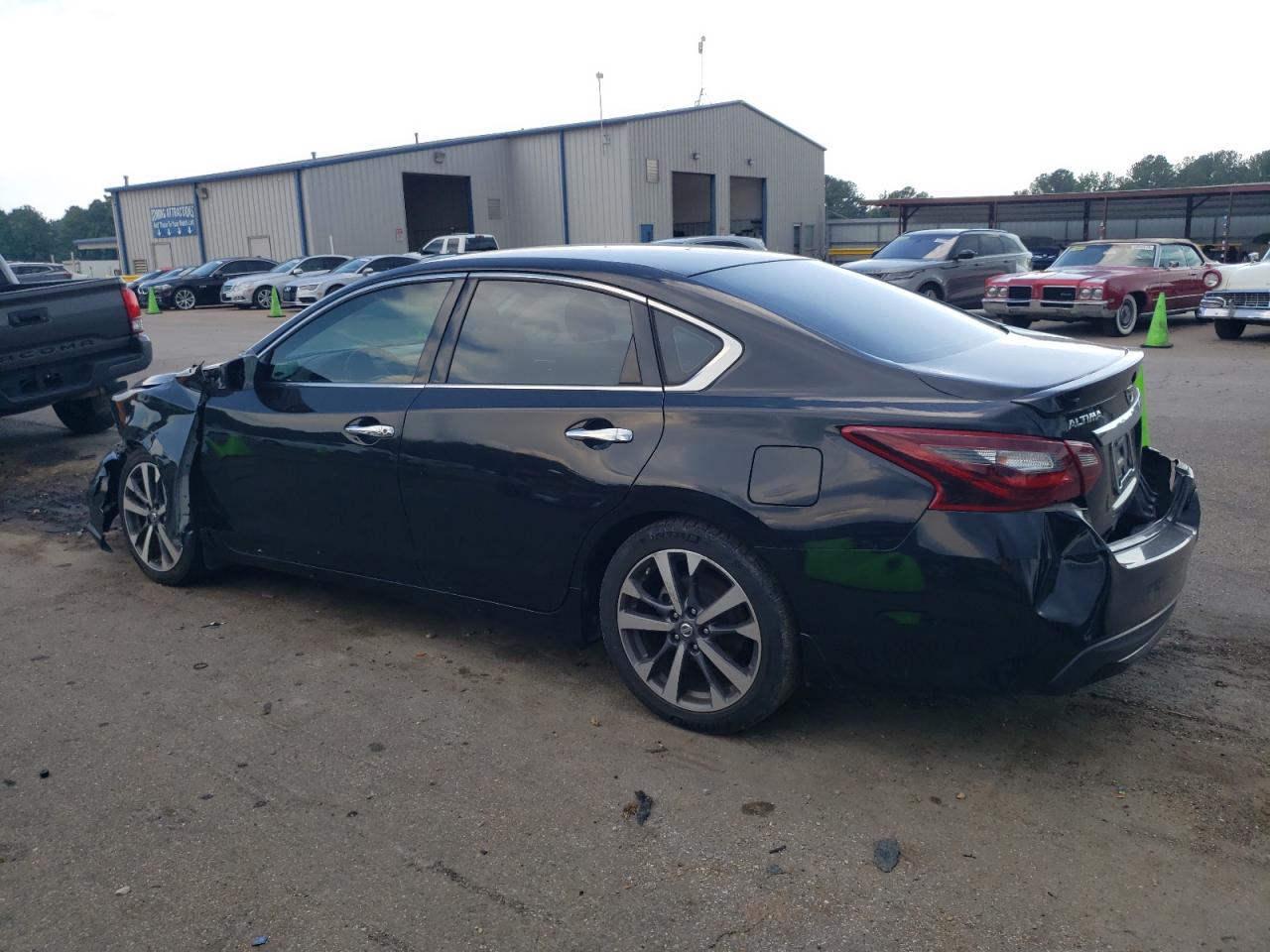 2017 Nissan Altima 2.5 vin: 1N4AL3APXHN326692