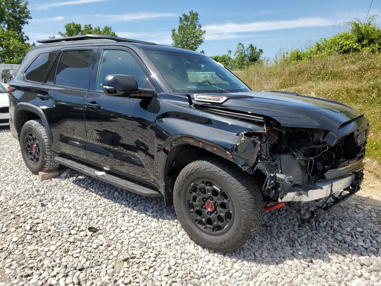 7SVAAABA0RX033457 TOYOTA SEQUOIA 2024