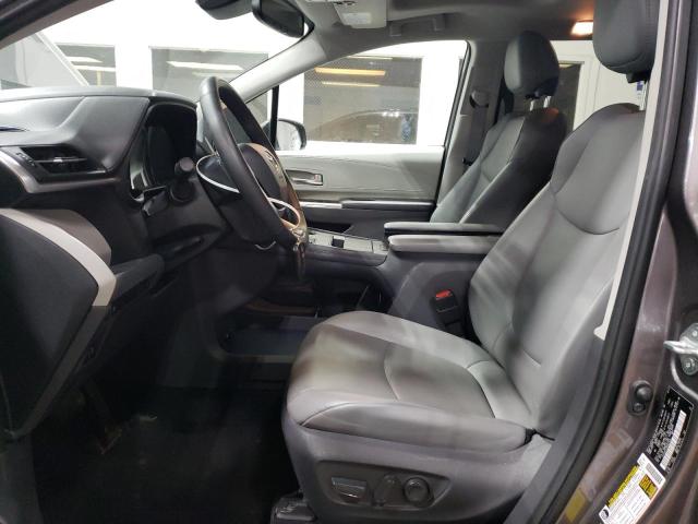 2021 TOYOTA SIENNA XLE - 5TDYSKFC0MS031634