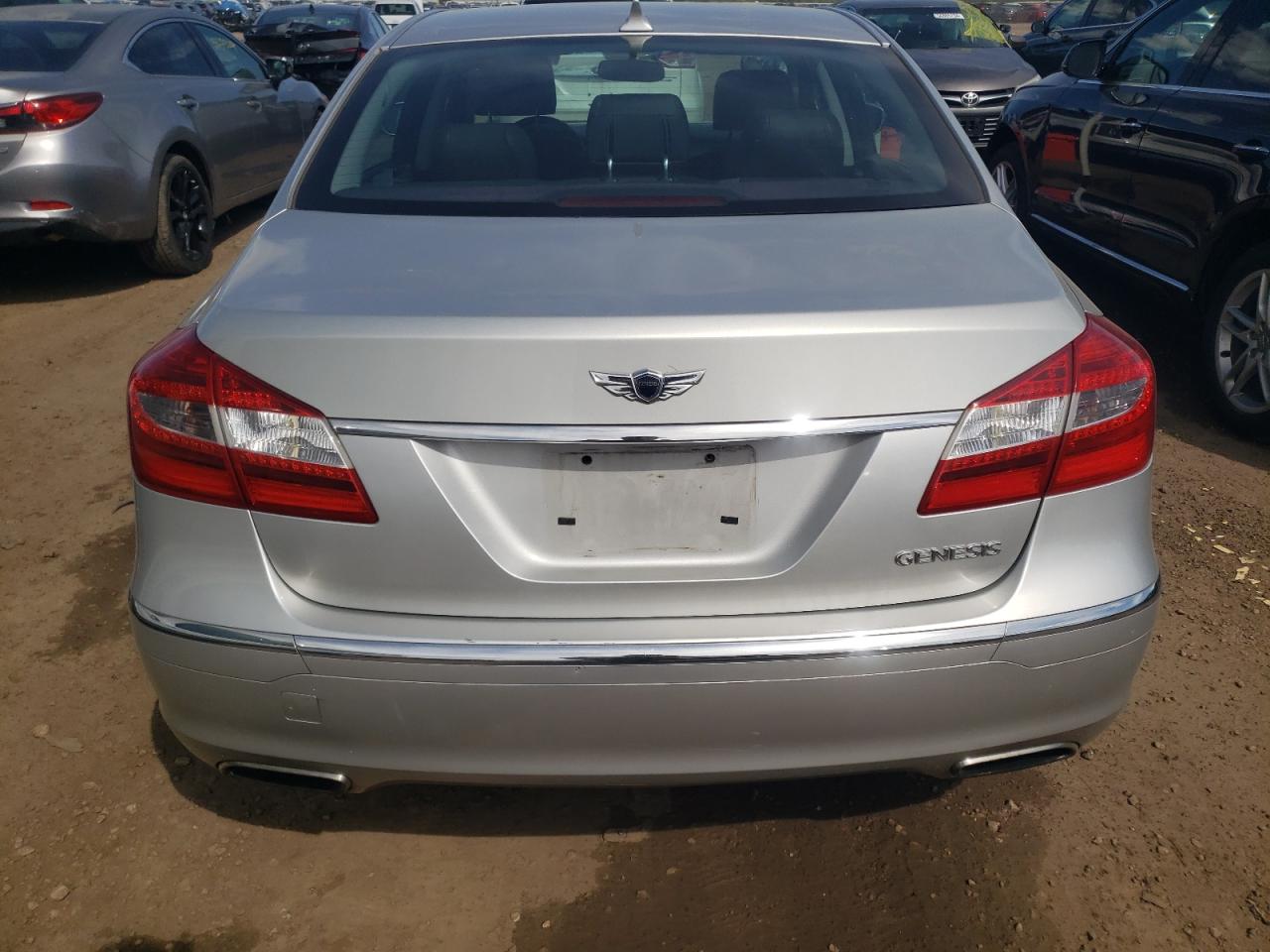 KMHGC4DD2CU192346 2012 Hyundai Genesis 3.8L