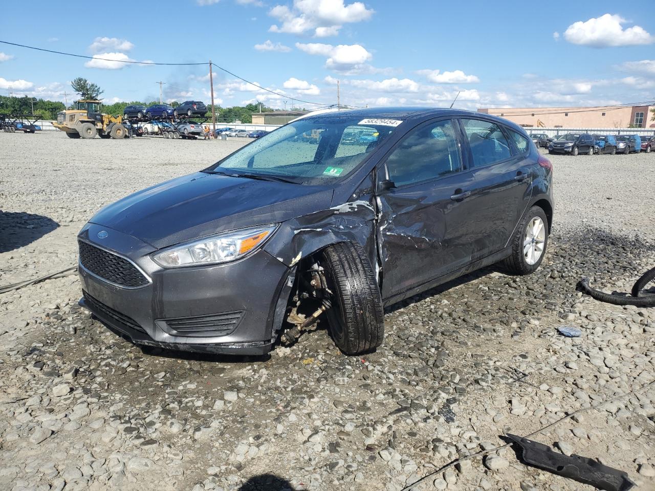 2018 Ford Focus Se vin: 1FADP3K21JL255713