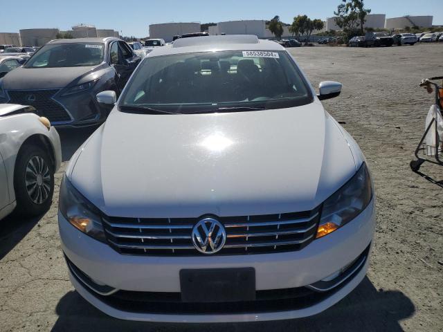 2013 Volkswagen Passat Sel VIN: 1VWCN7A38DC005402 Lot: 58538504