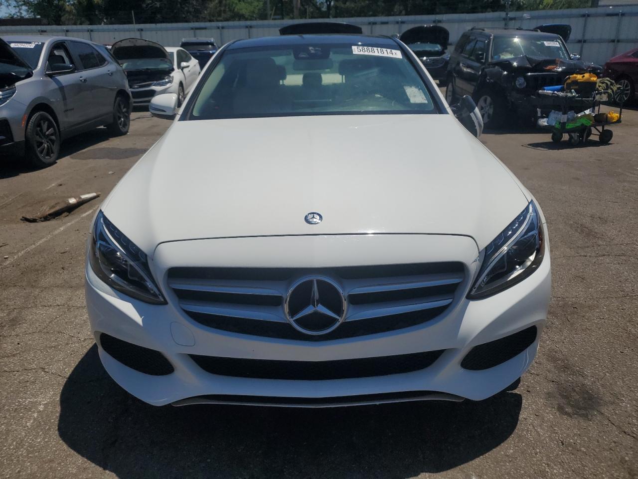 2016 Mercedes-Benz C 300 4Matic vin: WDDWF4KBXGR143287