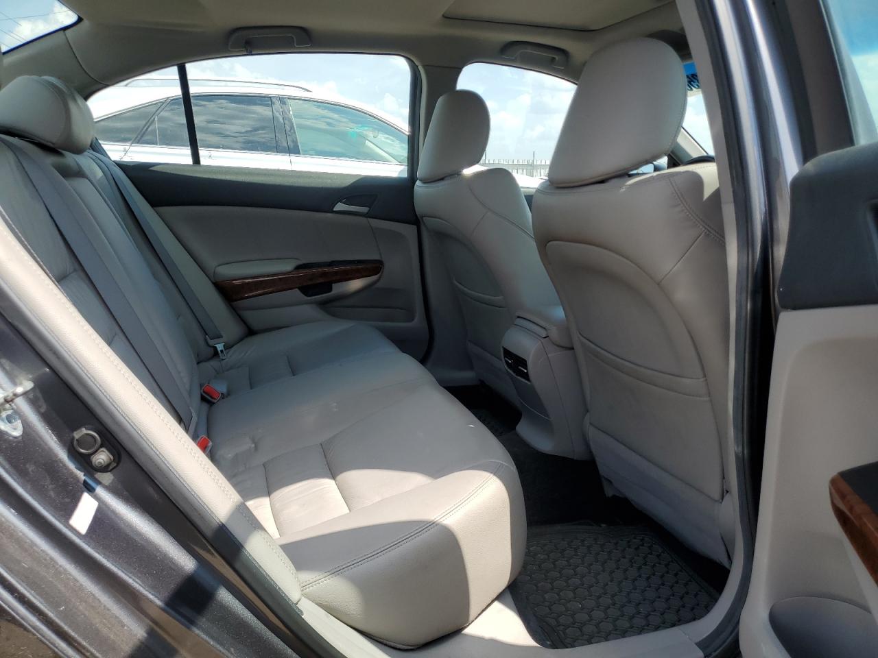 1HGCP2F87BA043492 2011 Honda Accord Exl