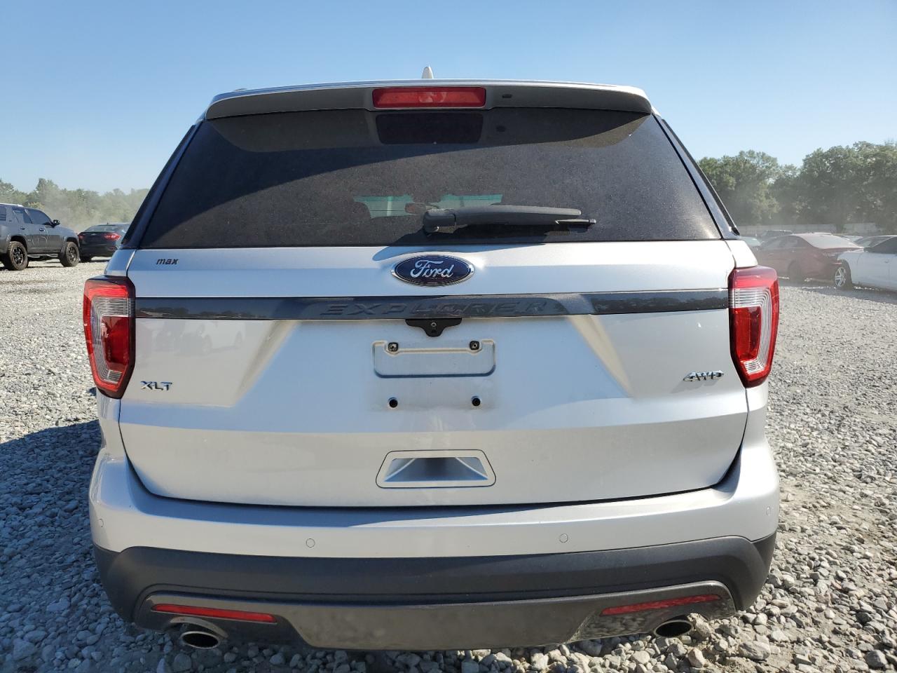 1FM5K8D81HGB44573 2017 Ford Explorer Xlt