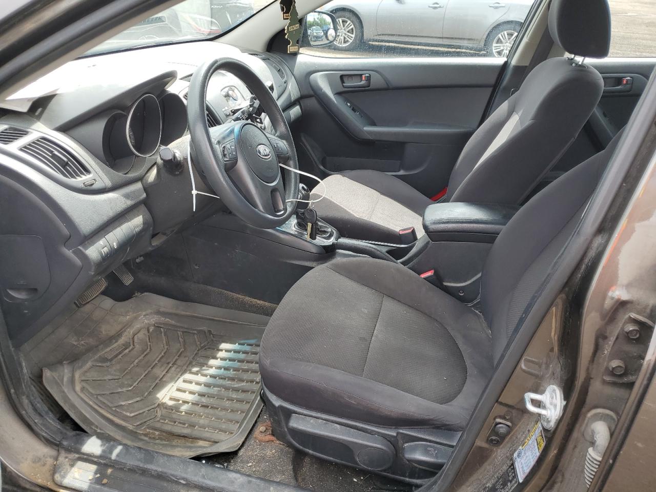 KNAFT4A25B5419828 2011 Kia Forte Lx