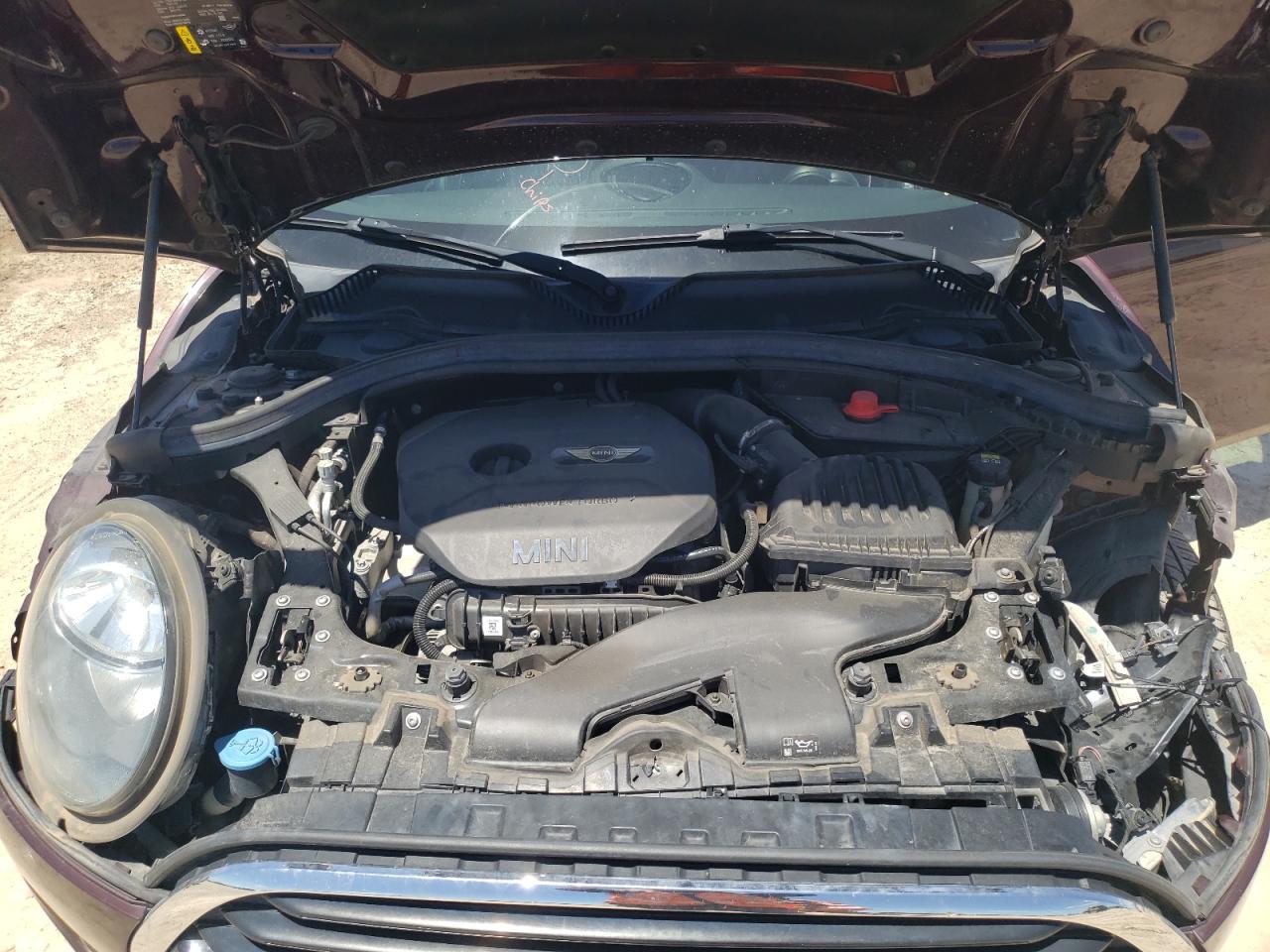 WMWLU1C5XH2F27526 2017 Mini Cooper Clubman All4