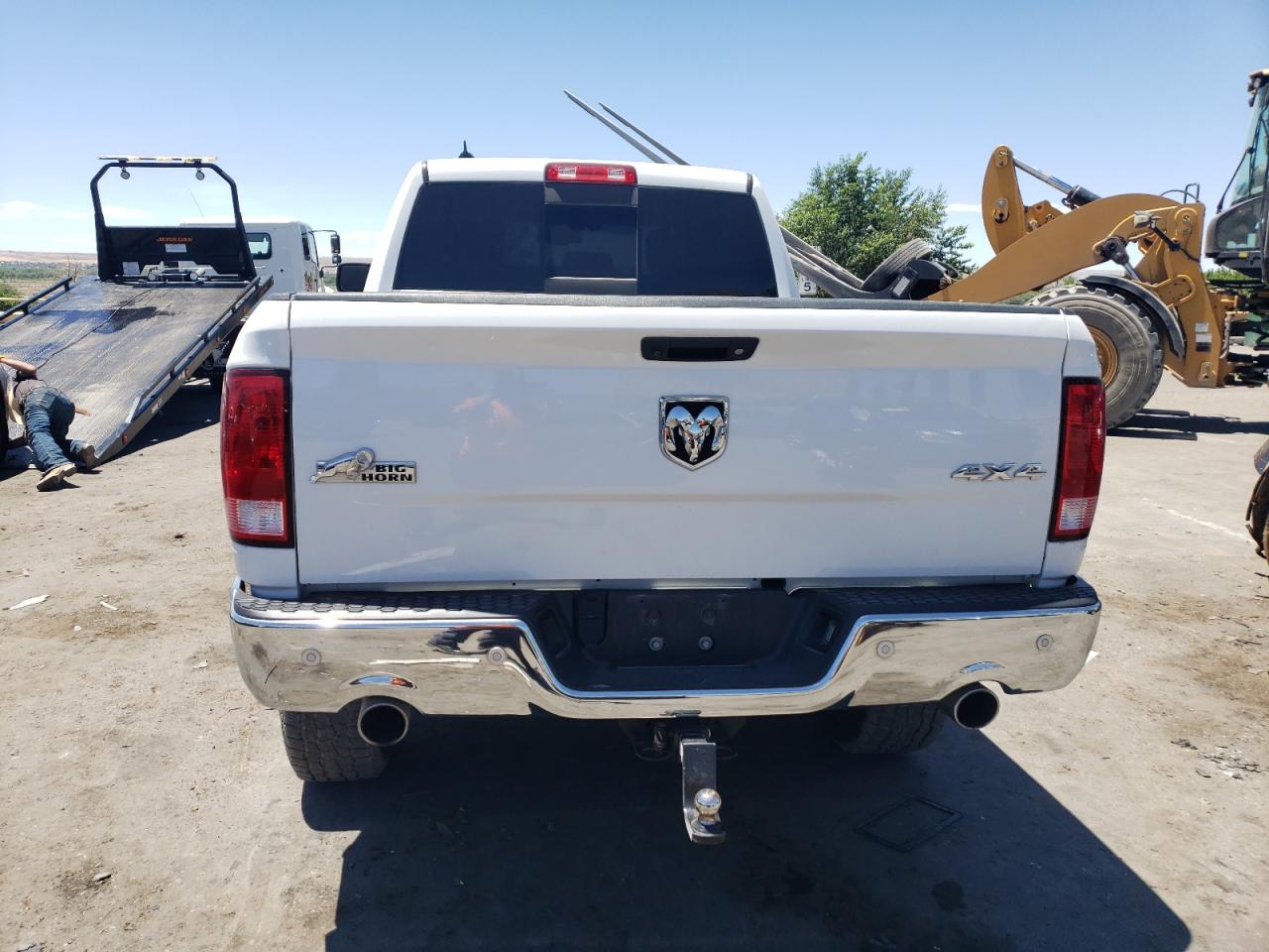 1C6RR7GT4HS569379 2017 Ram 1500 Slt