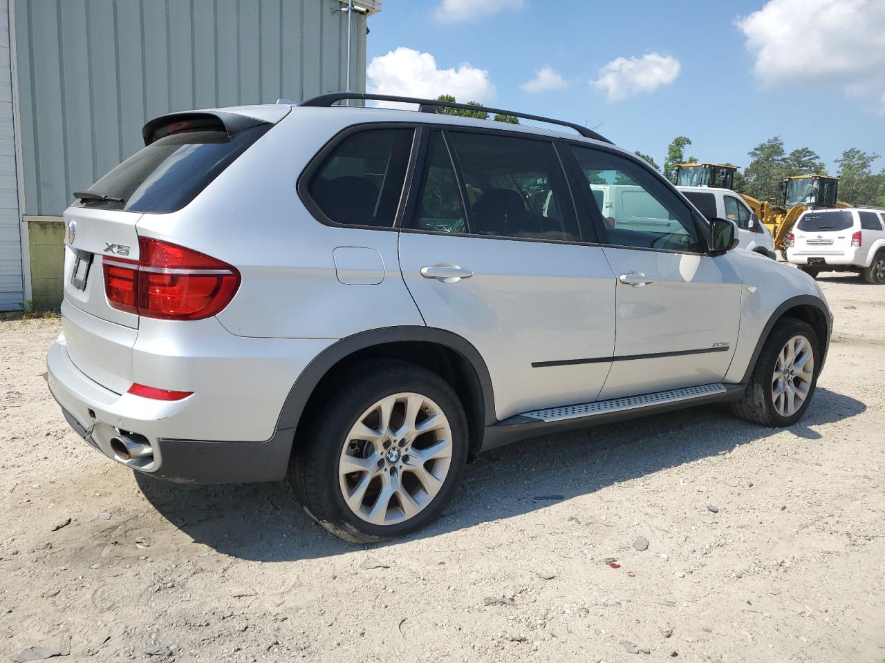 5UXZV4C52BL413240 2011 BMW X5 xDrive35I