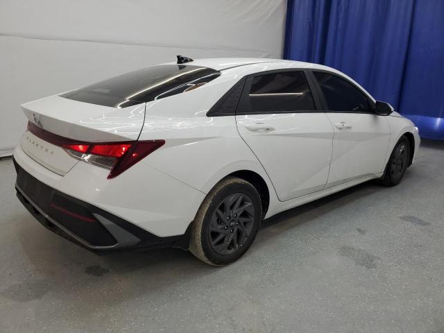 2024 HYUNDAI ELANTRA SE - KMHLM4DG6RU717651