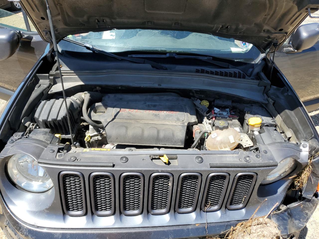 ZACCJBCTXGPC66478 2016 Jeep Renegade Trailhawk