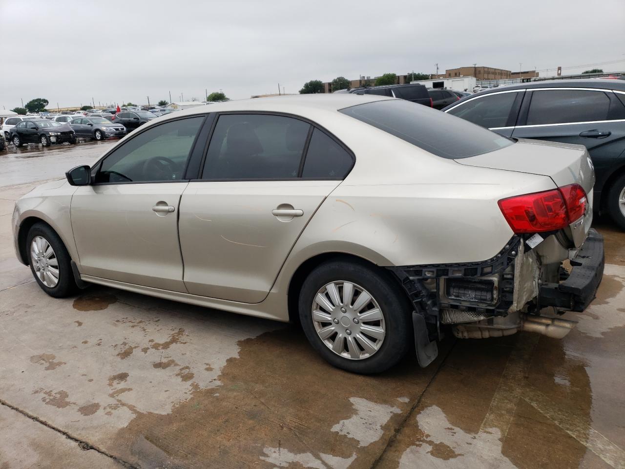 3VW2K7AJ3EM224688 2014 Volkswagen Jetta Base