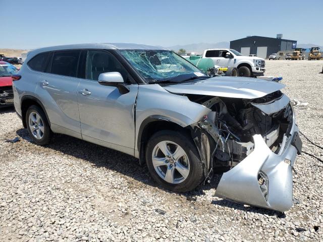 VIN 5TDBZRBH3NS566616 2022 Toyota Highlander, L no.4