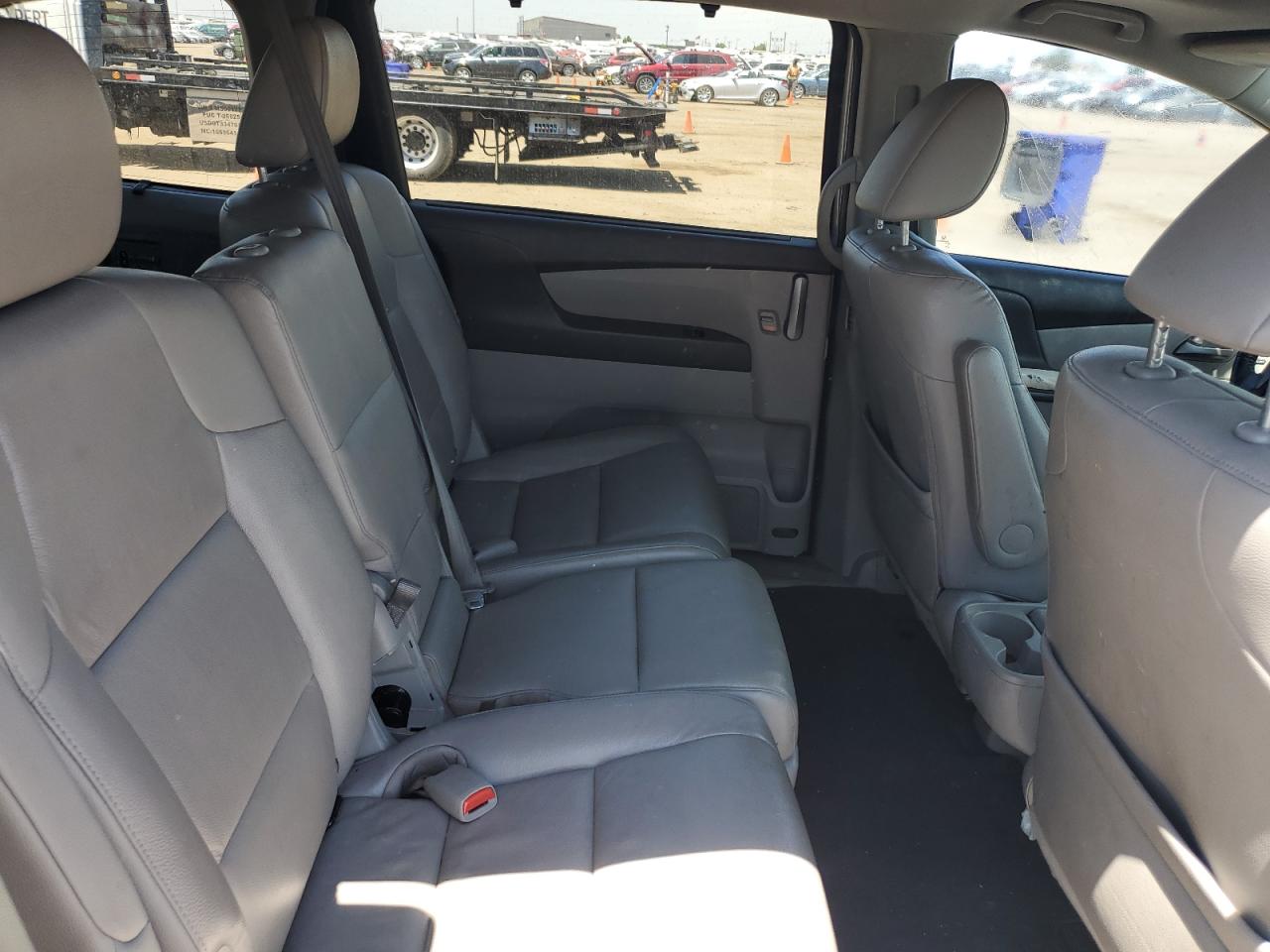 5FNRL5H93BB055240 2011 Honda Odyssey Touring