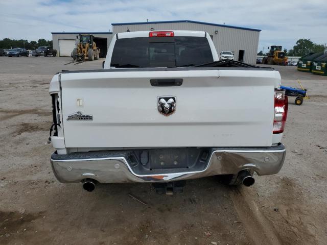 2018 RAM 1500 SLT - 1C6RR6GT8JS105267
