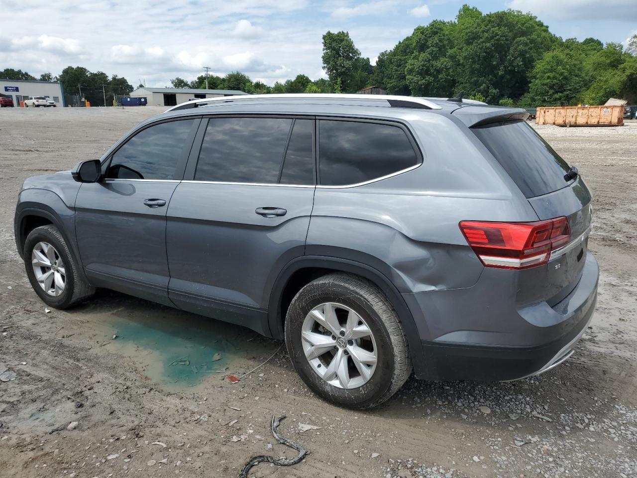 2018 Volkswagen Atlas Se vin: 1V2DR2CAXJC561201