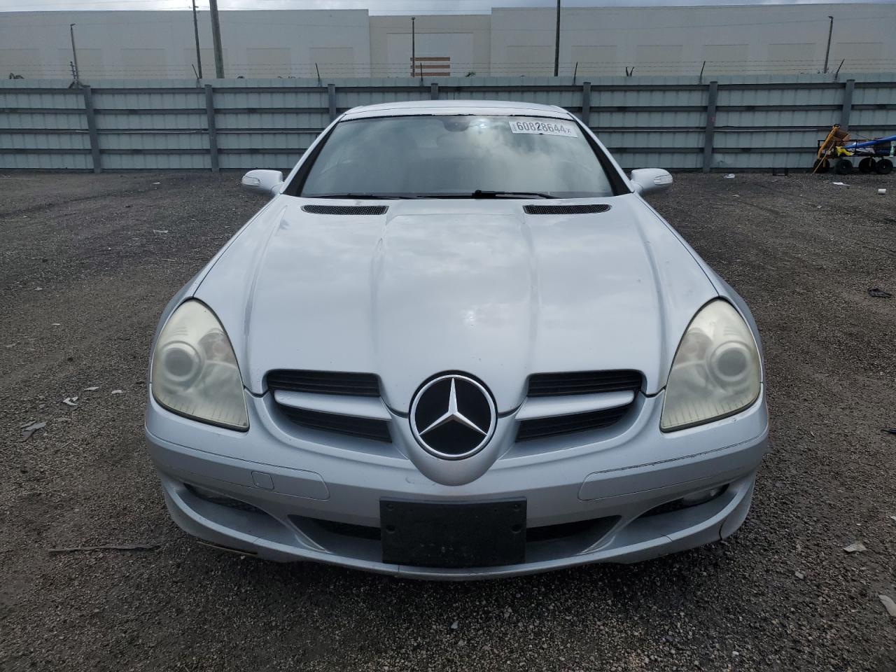 WDBWK56F95F061878 2005 Mercedes-Benz Slk 350