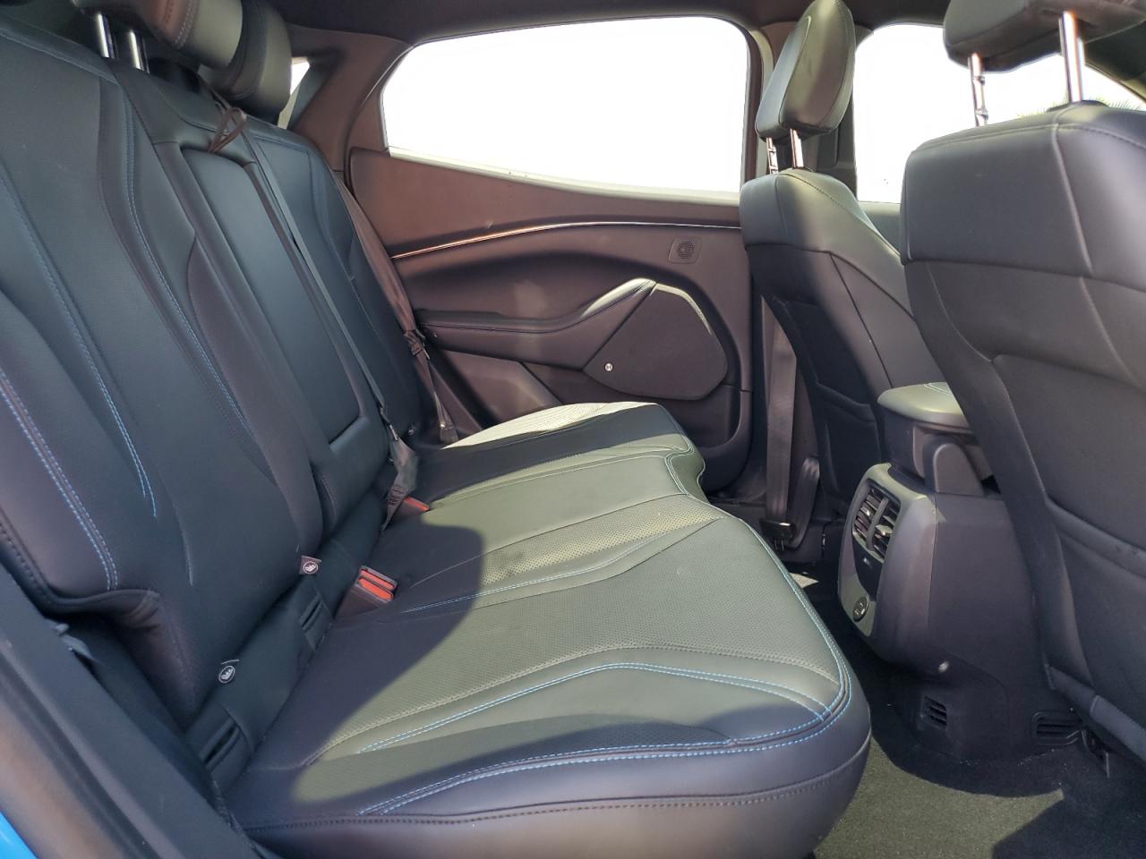 3FMTK3SU3MMA10044 2021 Ford Mustang Mach-E Premium