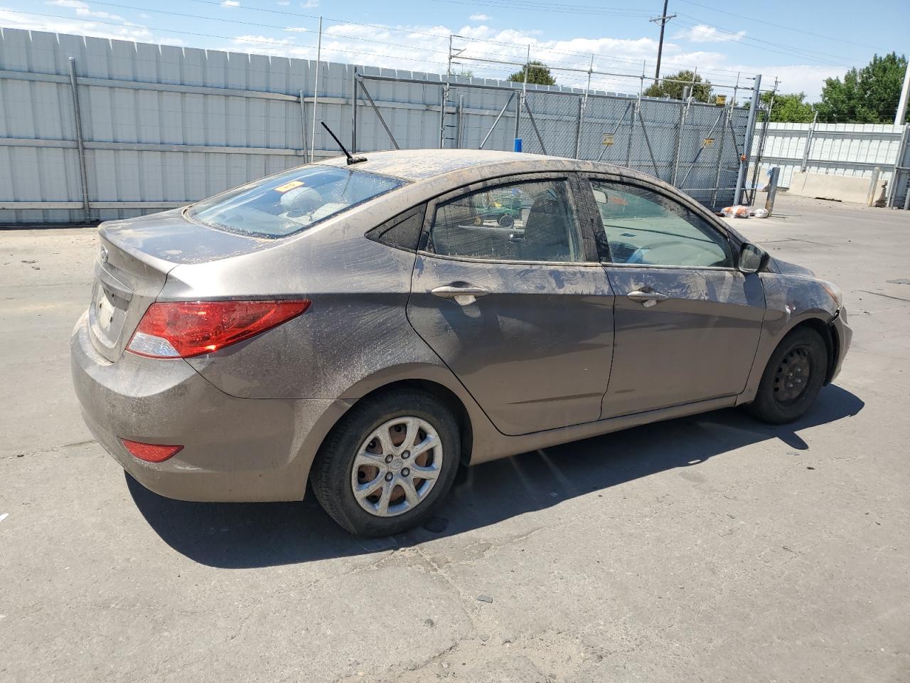 KMHCT4AE8DU394380 2013 Hyundai Accent Gls