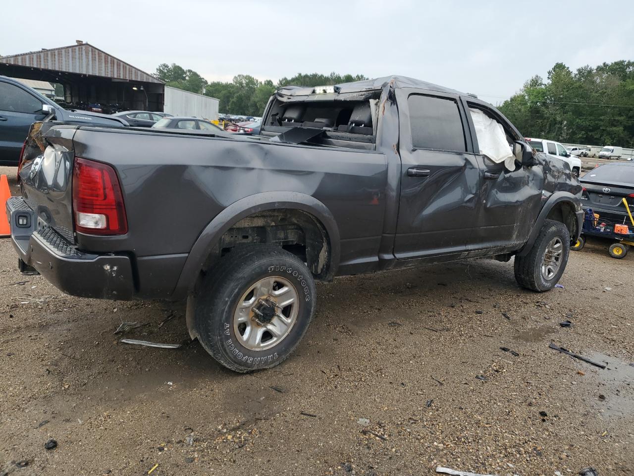 3C6UR5FL0JG381827 2018 Ram 2500 Laramie