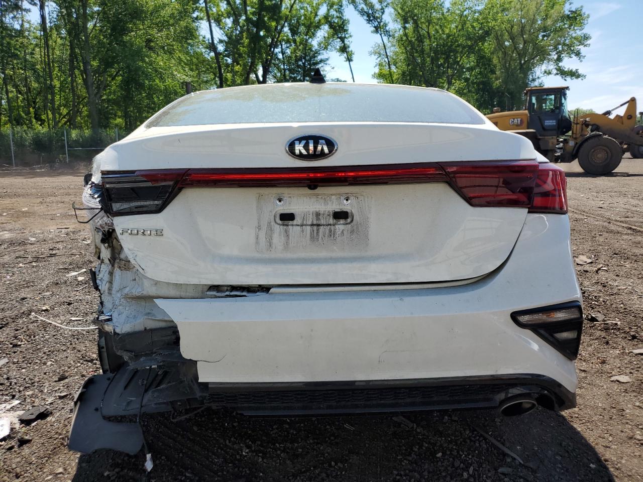 3KPF24AD7KE132373 2019 Kia Forte Fe