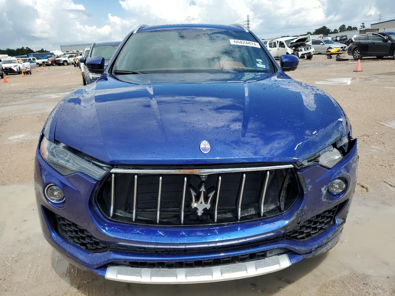 2018 Maserati Levante Luxury vin: ZN661XUL5JX270353